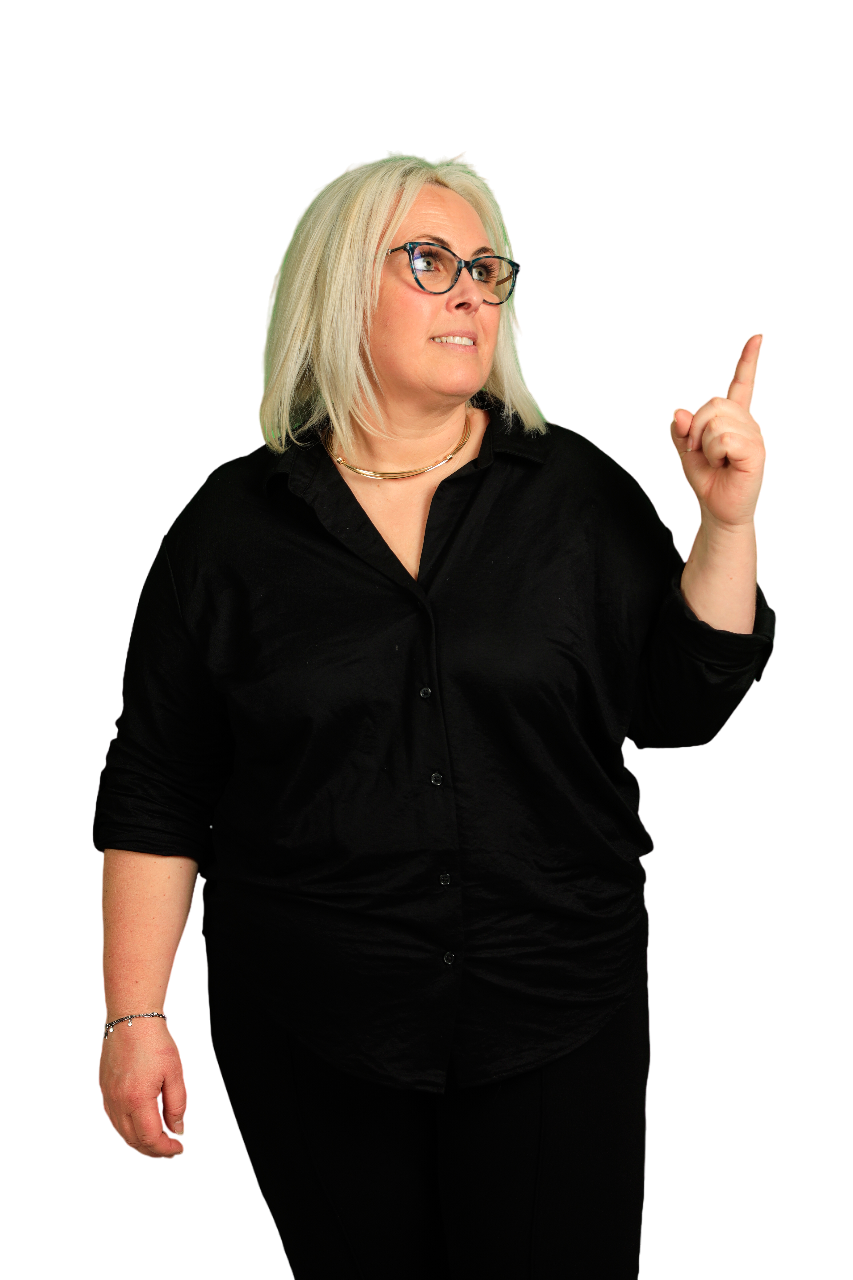 imagen con transparencia de la CEO Mª José